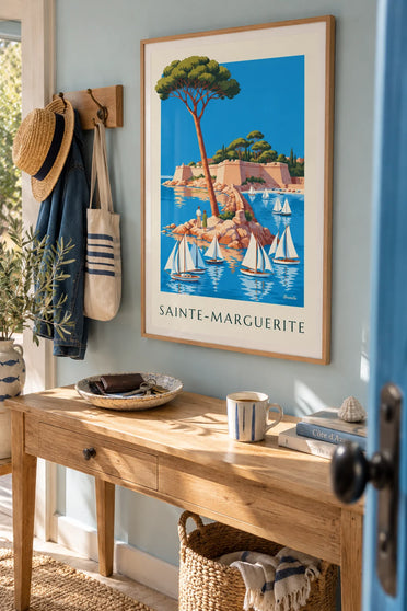 Poster Insel Sainte-Marguerite und Fort Royal vor Cannes: gerahmt an der Wand