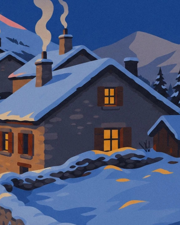 La maison de pierre aux fenêtres éclairées, ses 2 cheminées fumantes et la neige épaisse