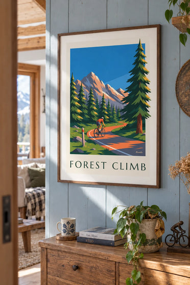 Poster Radtour in Berglandschaft und Wald: gerahmt an der Wand