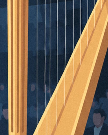 The large golden harp and its fine strings in front of the audience silhouettes
