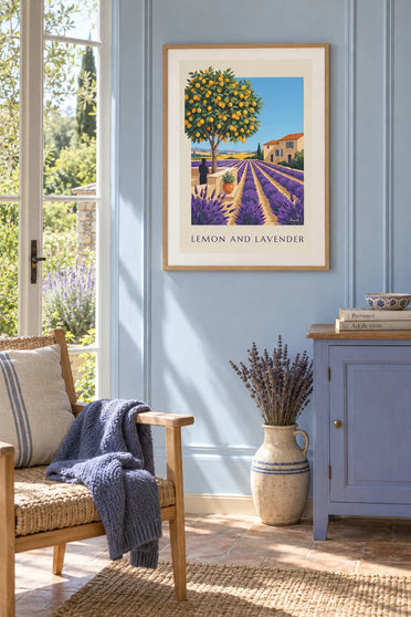 Poster Lavendel, Zitronenbaum und Provence-Haus mit blauen Fensterläden: gerahmt an der Wand