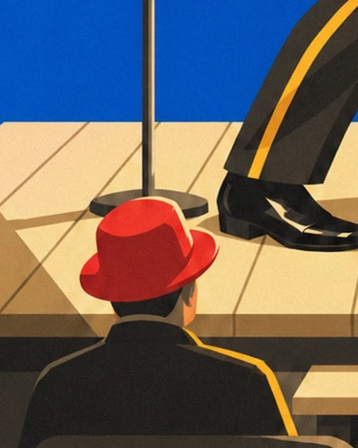 Le spectateur de dos au chapeau rouge, face aux chaussures noires sur scène
