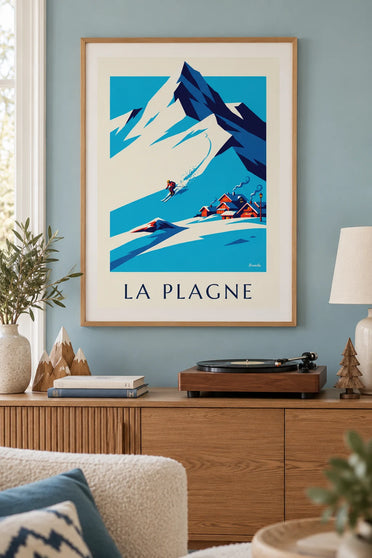 Poster Skifahrer bei der Abfahrt in La Plagne vor der Bellecôte: gerahmt an der Wand
