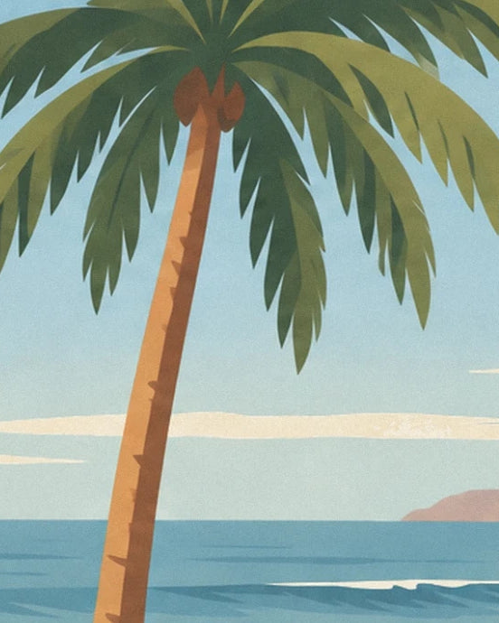 Eine Palme mit ockerfarbenem Stamm und langen grünen Wedeln vor dem blauen Ozean
