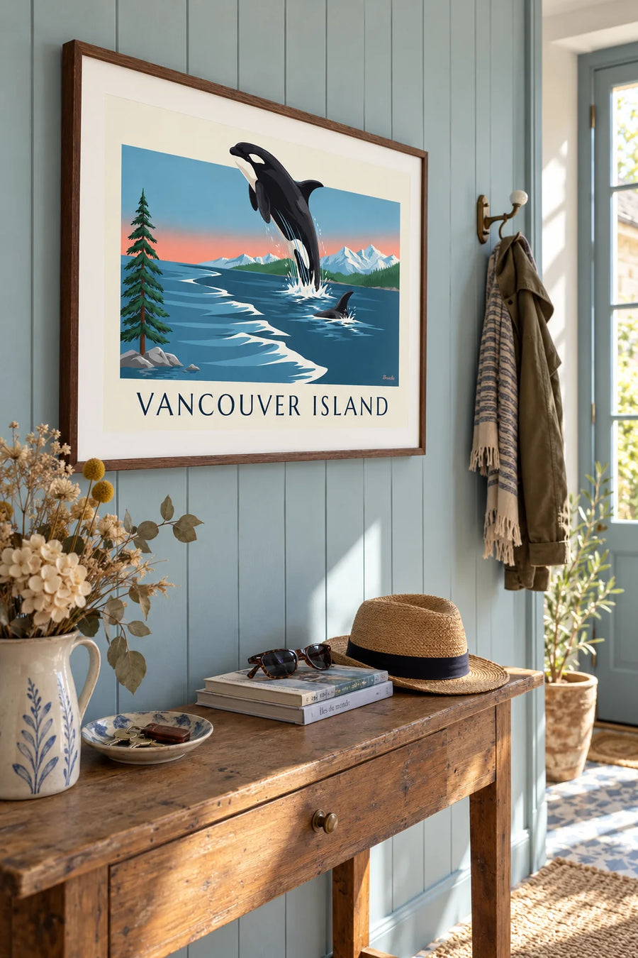 Affiche orque et montagnes de l'île de Vancouver au Canada : encadrée au mur