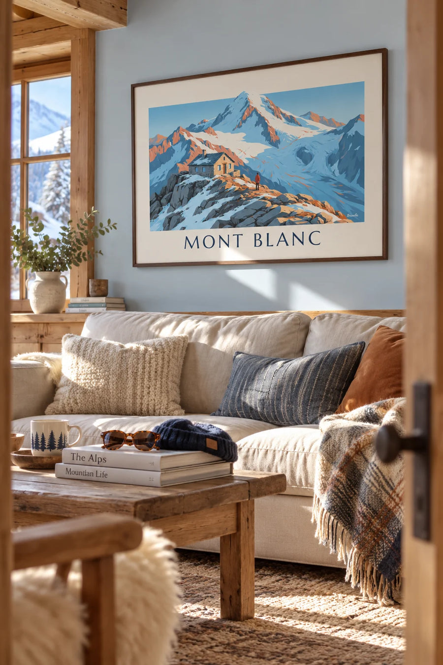 Poster mit Berghütte im Hochgebirge vor dem Montblanc: gerahmt an der Wand