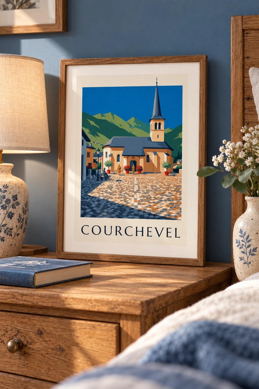 Poster Courchevel mit der Kirche von Saint-Bon : kleines A4-Format, gerahmt