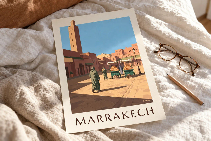 Poster Jemaa el-Fna in Marrakesch mit Orangenständen : auf einem Tisch aufgestellt