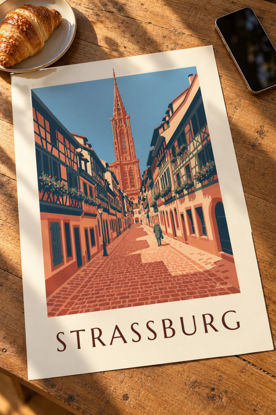 Poster Kopfsteinpflastergasse und Münster in der Straßburger Altstadt: auf einem Tisch aufgestellt