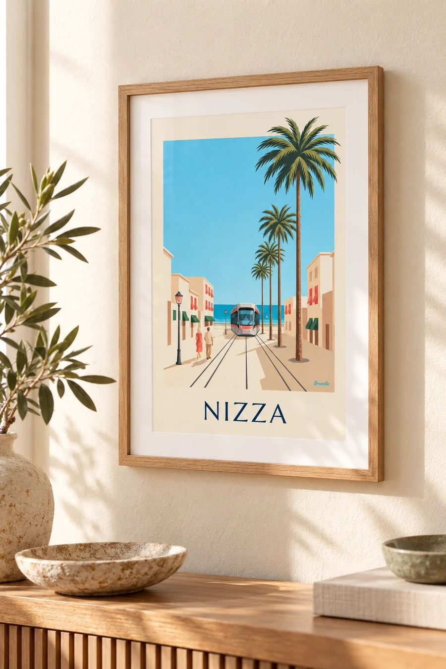 Poster Straßenbahn von Nizza und das Mittelmeer: im Format A4 gerahmt
