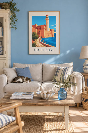 Affiche château royal et clocher de Collioure au bord de la baie : encadrée au mur