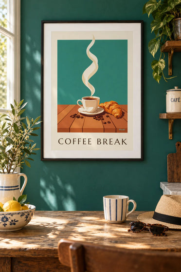 Poster Kaffeepause mit Croissant und Kaffeebohnen auf Holz: gerahmt an der Wand