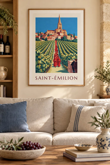 Affiche vignes et village de Saint-Émilion vus d'une cave : encadrée au mur